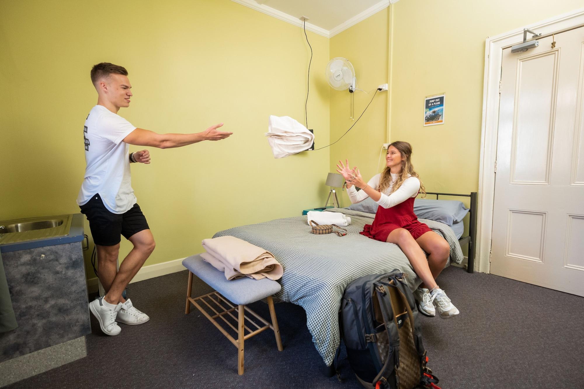 Yha Newcastle Beach Dış mekan fotoğraf